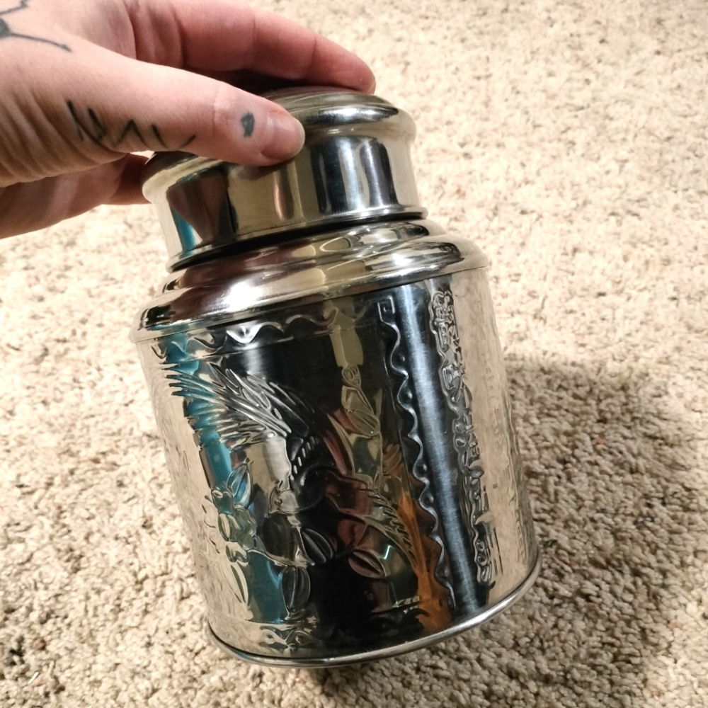 Oriental Tea Caddy Stainless Steel Embossed Hummingbirds Canister Jar Airtight